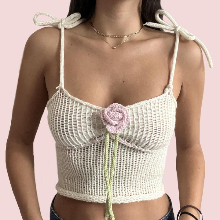 Dame hæklede Crop-Top med florale accenter Skovae