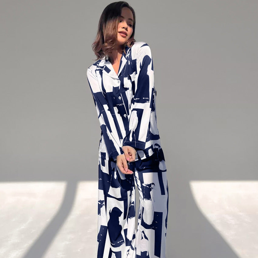 Dame Pyjama-sæt med moderne grafisk design Stilla