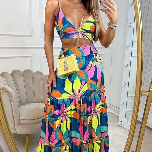 Dame Maxikjole med floral design og svajende nederdel Stilla