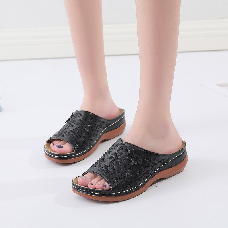 Dame Clogs med florale detaljer og ergonomisk fodseng Stilla