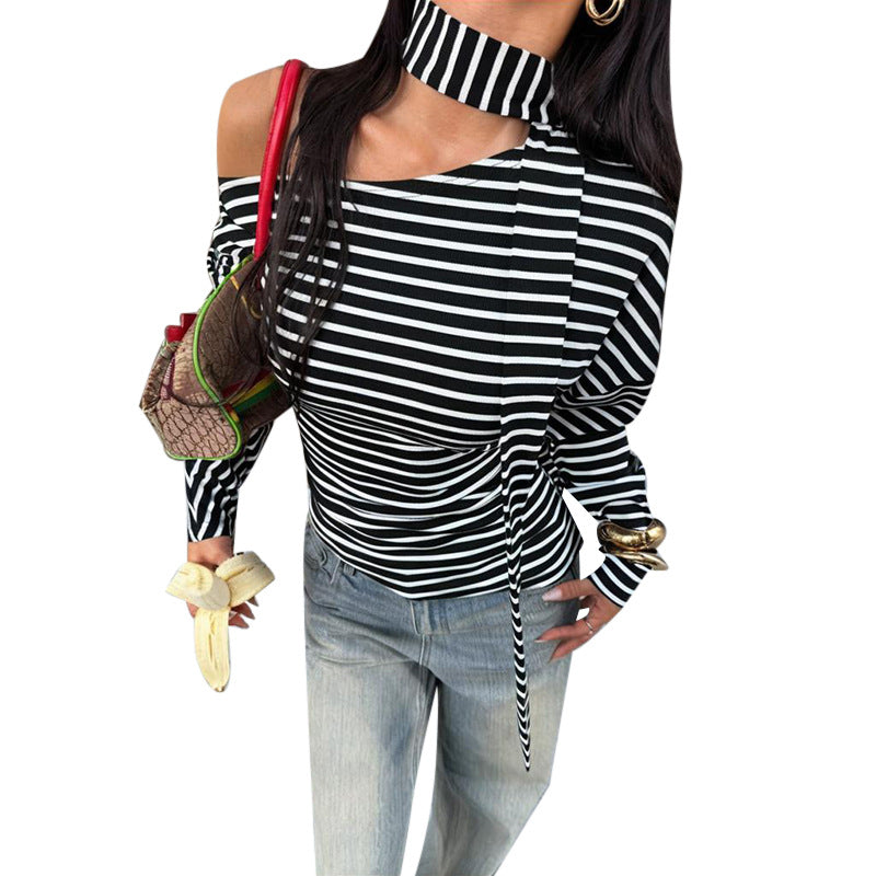 Dame asymmetrisk stribetop med off-shoulder design og elegant sløjfe Skovae