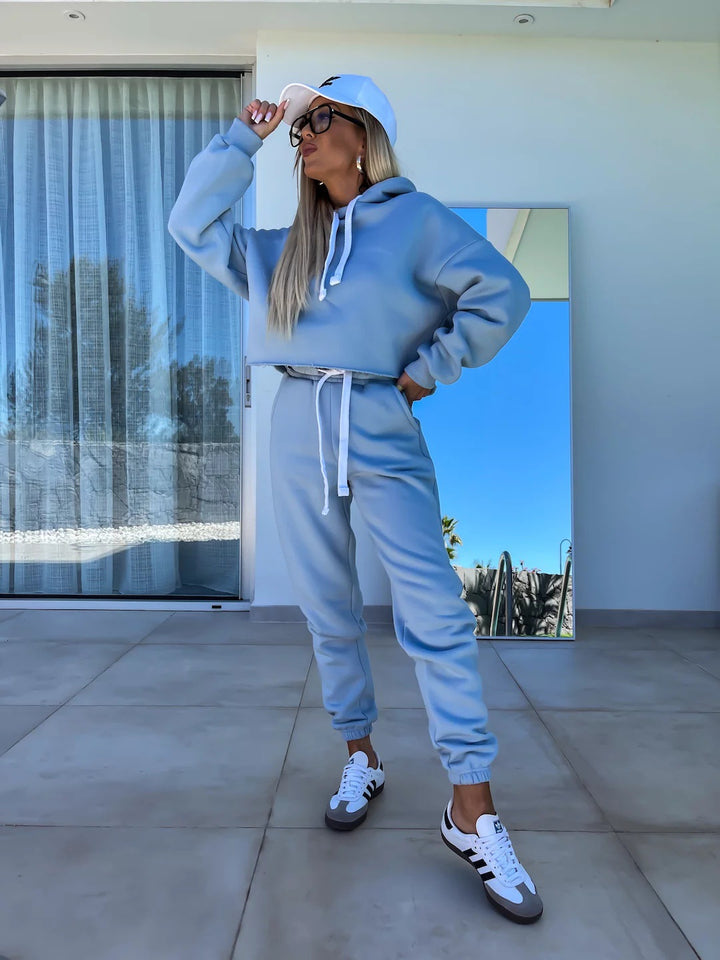 Damer Casual og Trendy Jogging Sæt med Cropped Hoodie og Behagelige Bukser Skovae