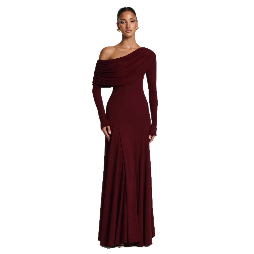 Kvinders elegante langeærmet maxi kjole med asymmetrisk draperingsdetalje