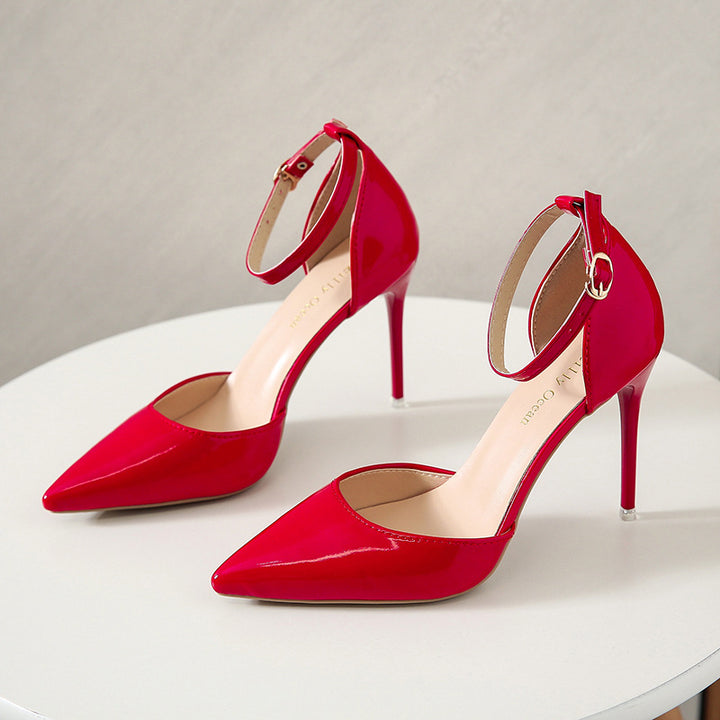 Dame High-Heel Pumps med elegant bånd og smart spidse design Stilla