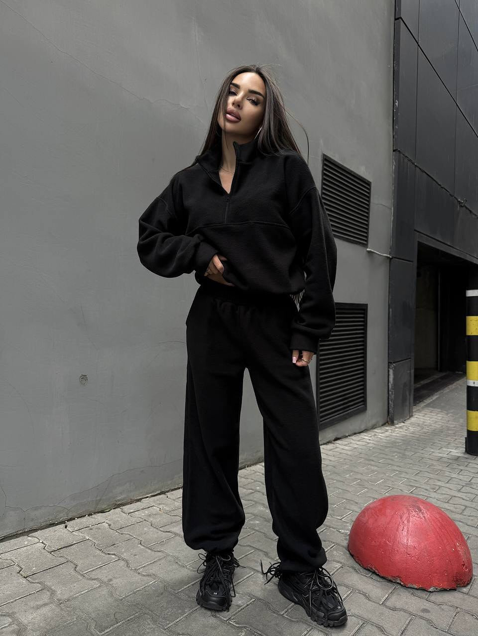 kvinders afslappede fleece træningsdragt med sporty lynlås Skovae
