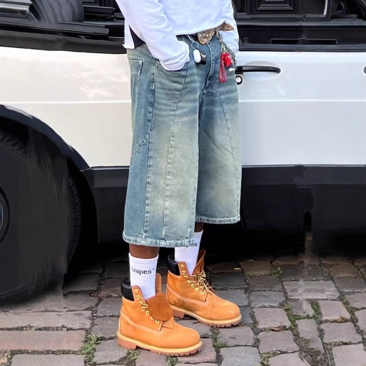 Herre afslappede denim shorts med frynset kant og grafisk tryk Stilla