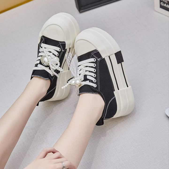 Dame platform sneakers med unikt design og/moderigtige accenter Stilla
