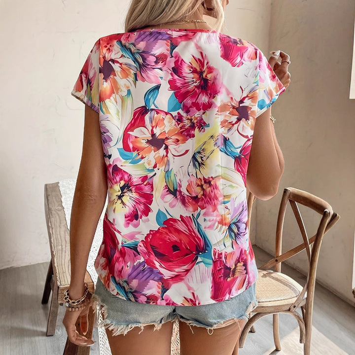 Dame blomstermønster T-shirt med rund halsudskæring og korte ærmer Stilla