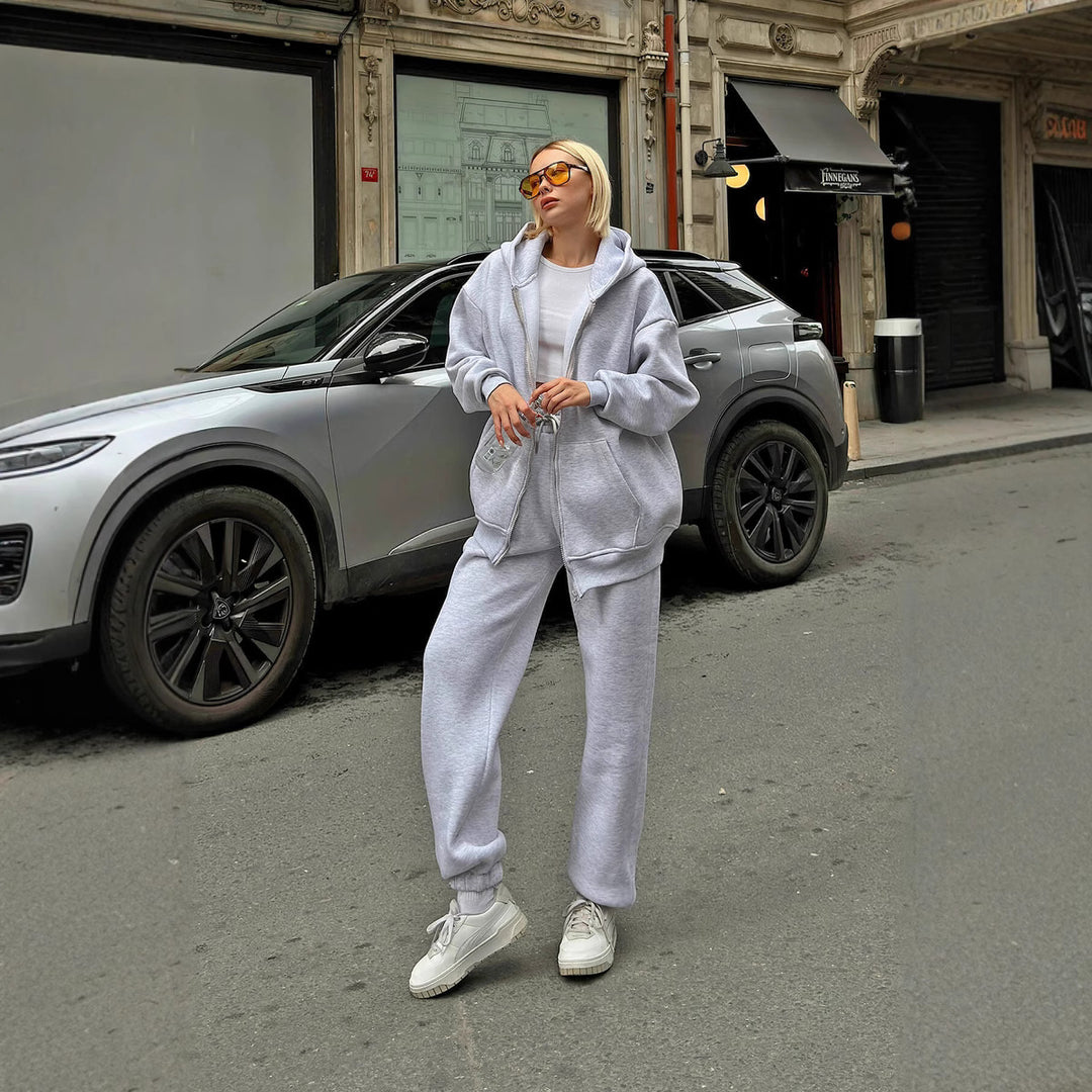 Kvinder sporty året rundt dragt med blødt indre foer og hætte Skovae