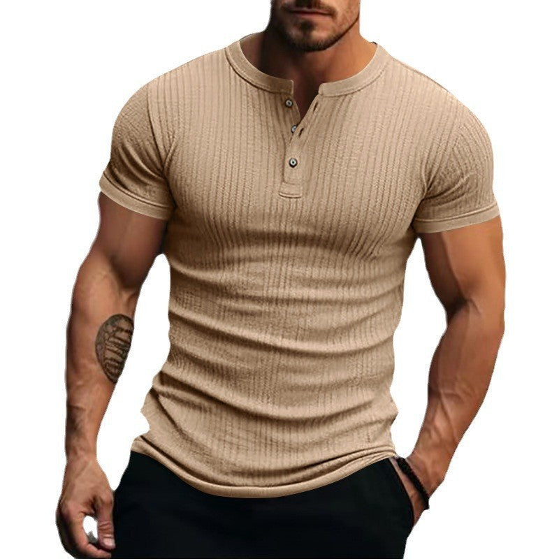 Herre kortærmet Henley-shirt med struktureret ribdesign og moderne knapper Stilla