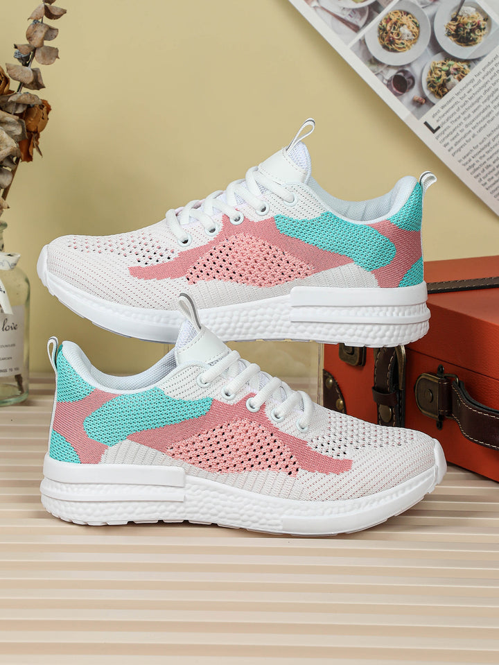 Dame Åndbare Sneakers med fleksibelt Overmateriale og højelastisk Såle Stilla