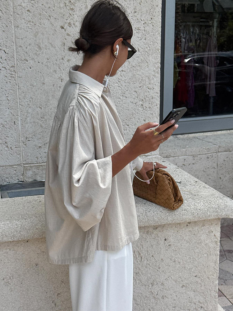 Dame Let Oversized Bluse med voluminøse Ærmer Stilla