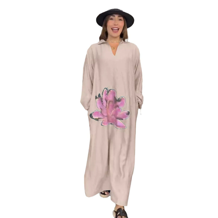 Dame Kaftan-kjole med blomsterdesign og praktiske sidelommer Stilla