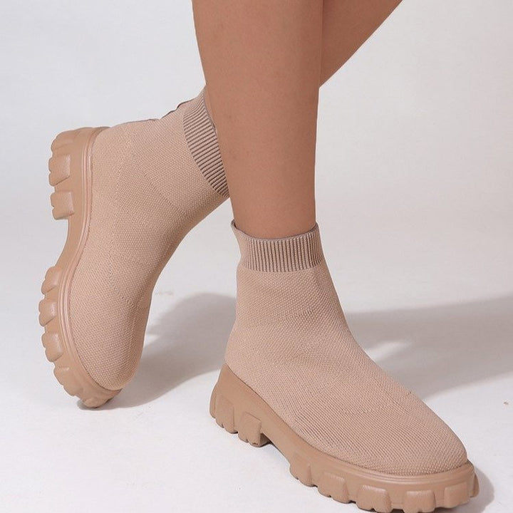 Damer Sportliche Pullover-Sneakers med skridsikker profilsohle og elastisk strikdesign Stilla