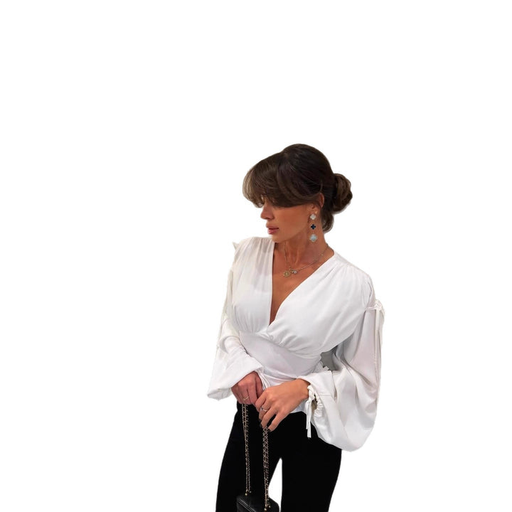Kvindernes elegante bluse med voluminøse ærmer Stilla