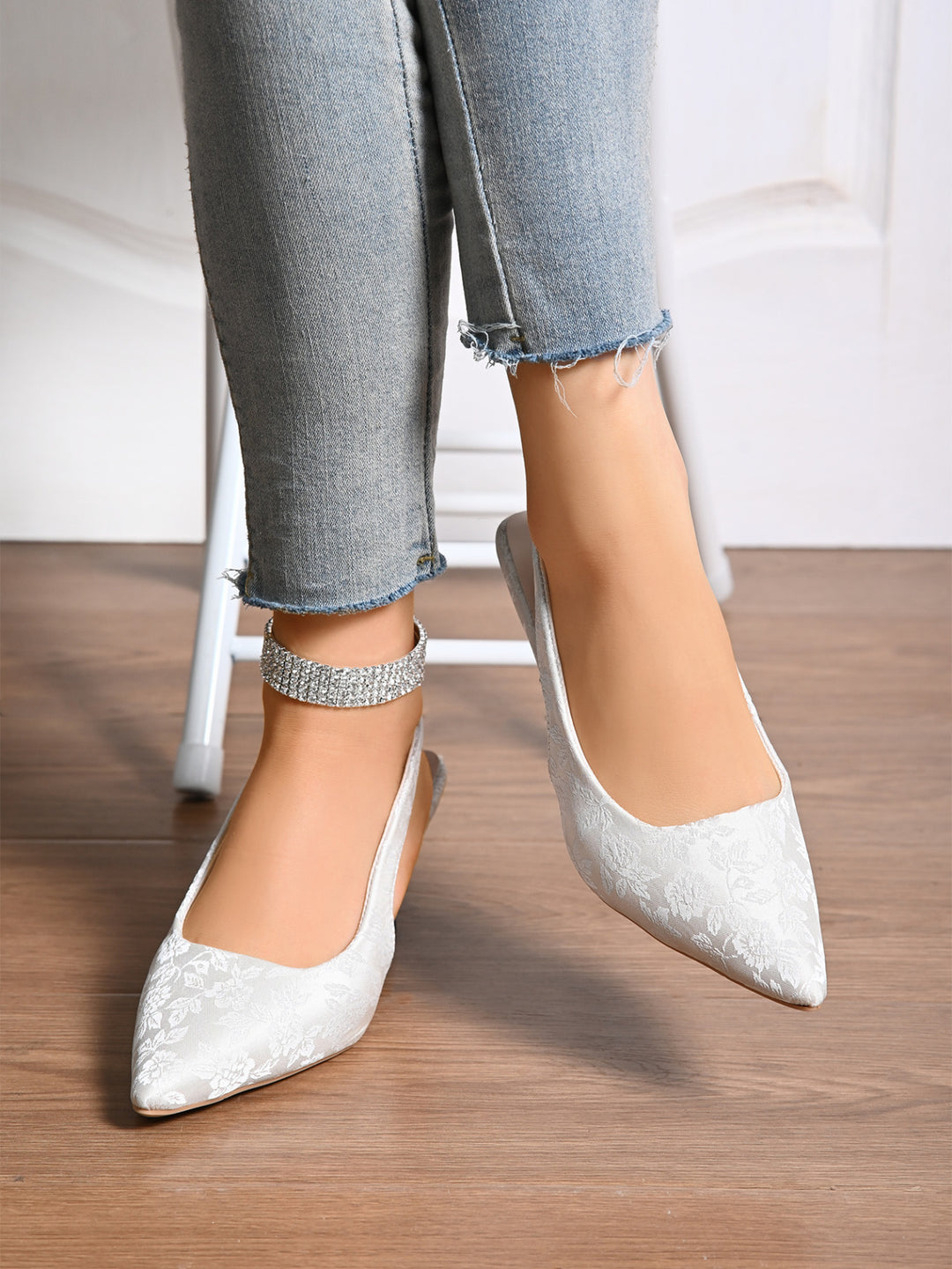 Dame elegante Slingback-pumps med floralt jacquardmønster Stilla