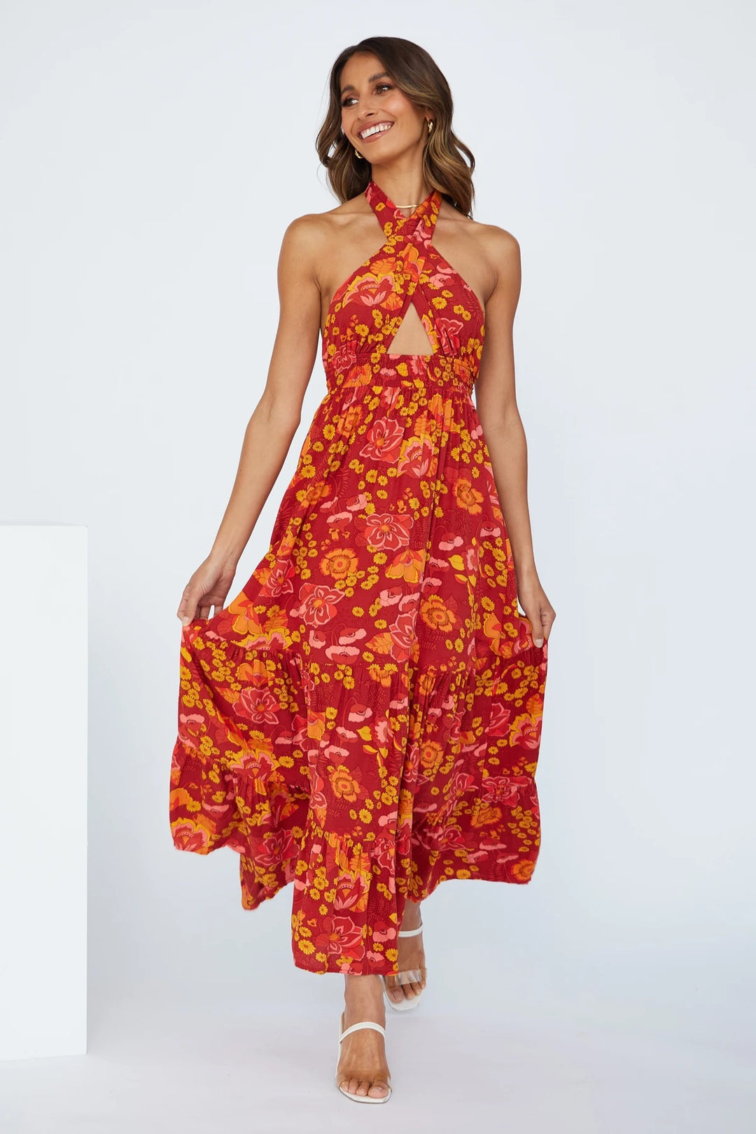 Dame Halter Neck Floral Maxi Kjole med Lagdelt Nederdel Stilla