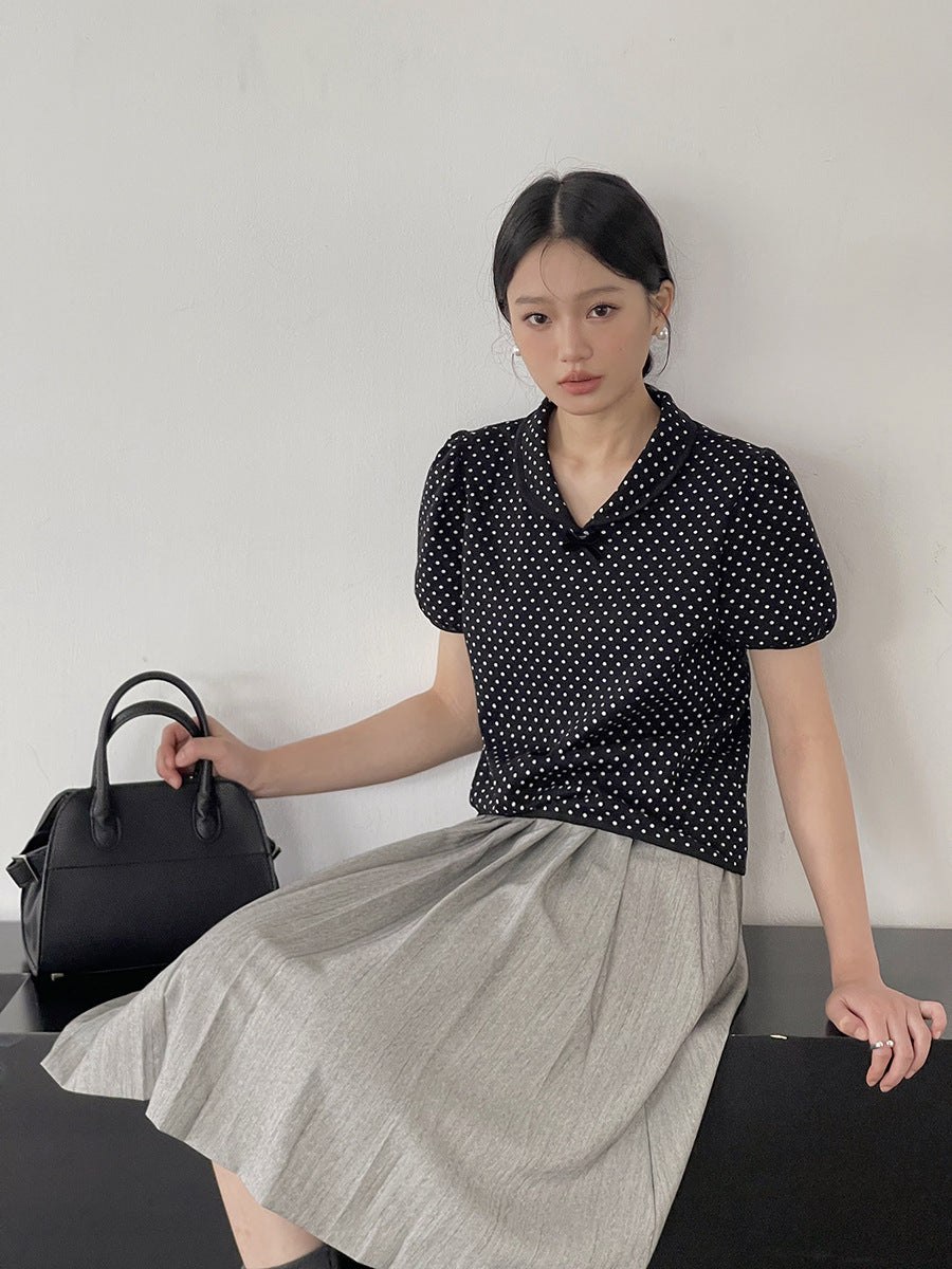 Damebluse med puffærmer og polka-dot mønster Stilla