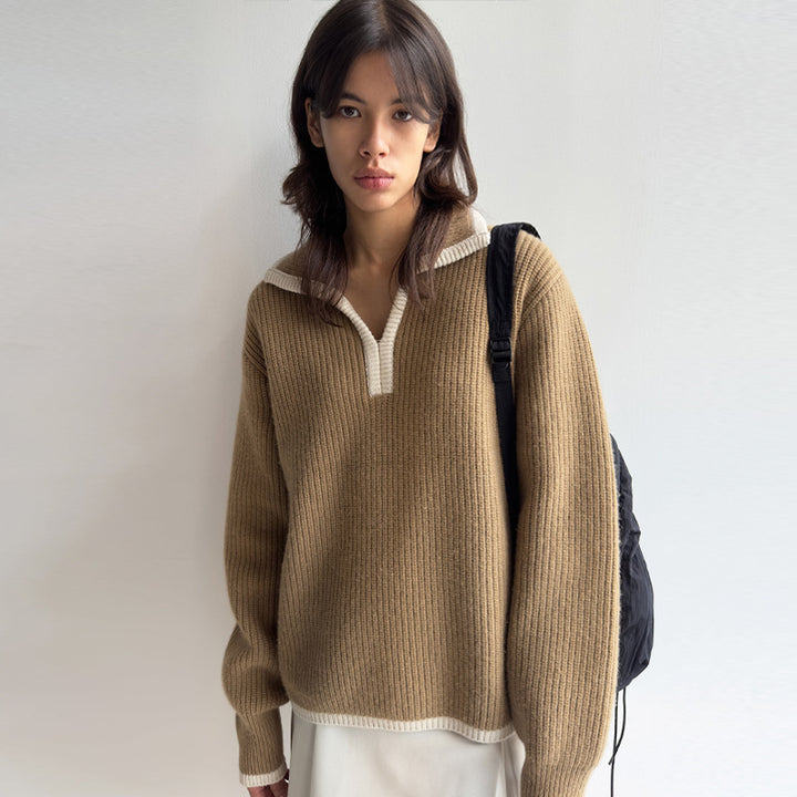 Dame afslappet strikpullover med moderne polo-krave og elastisk manchet Stilla