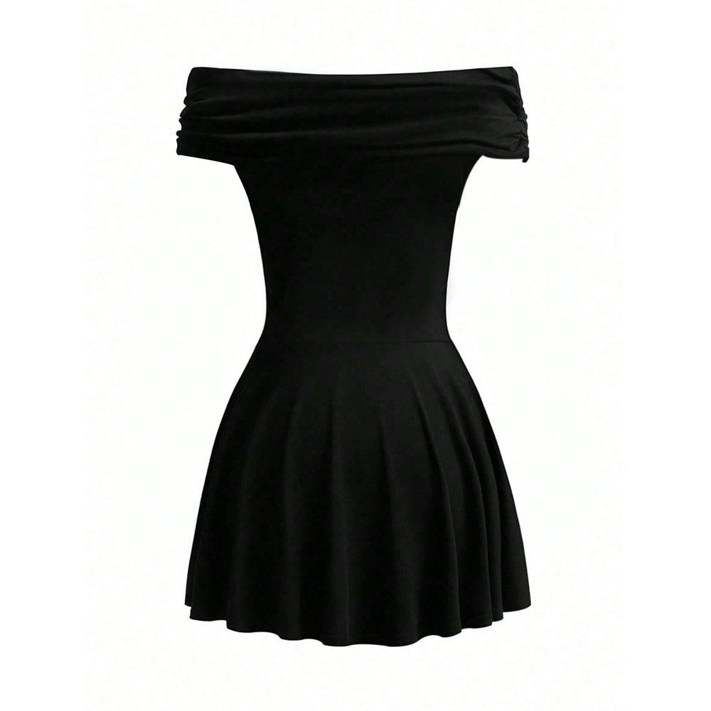Femme Off-Shoulder Rüsch Mini Kjole Stilla