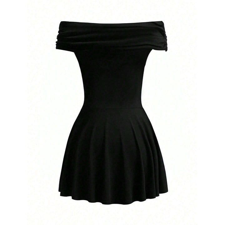 Femme Off-Shoulder Rüsch Mini Kjole Stilla