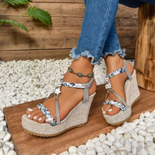 Dame Wedge-sandaletter med filigran blomstersmykke og komfortabel jute-design Stilla