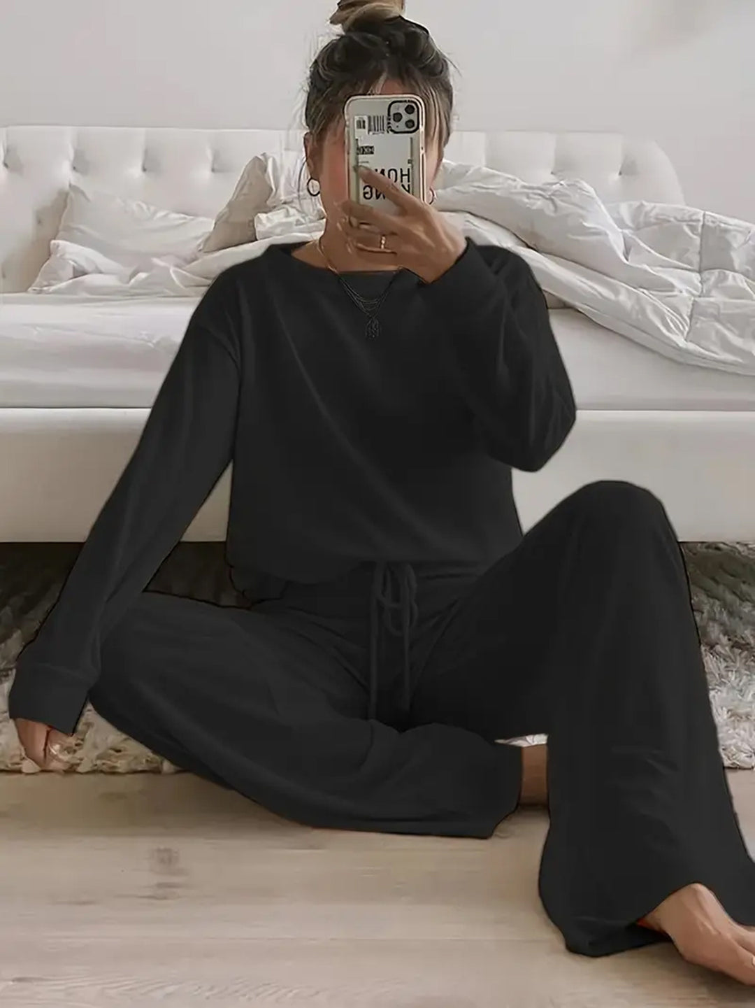 Dame loungewear-sæt med afslappet pasform og høj kvalitet bomuldsblanding Stilla