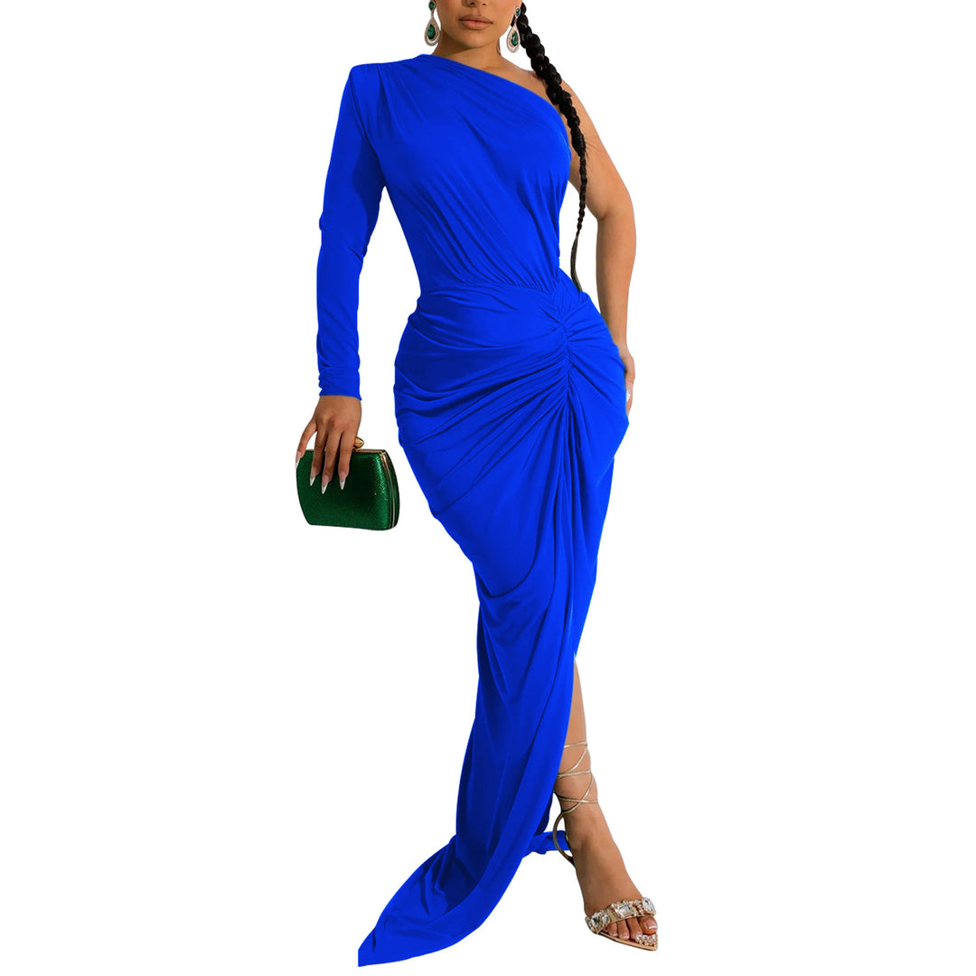 Dame elegant vikdress med asymmetrisk snit og glat drapering Stilla