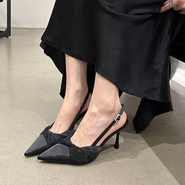 Dame elegante spids Slingback-pumps med plisseret detalje Stilla