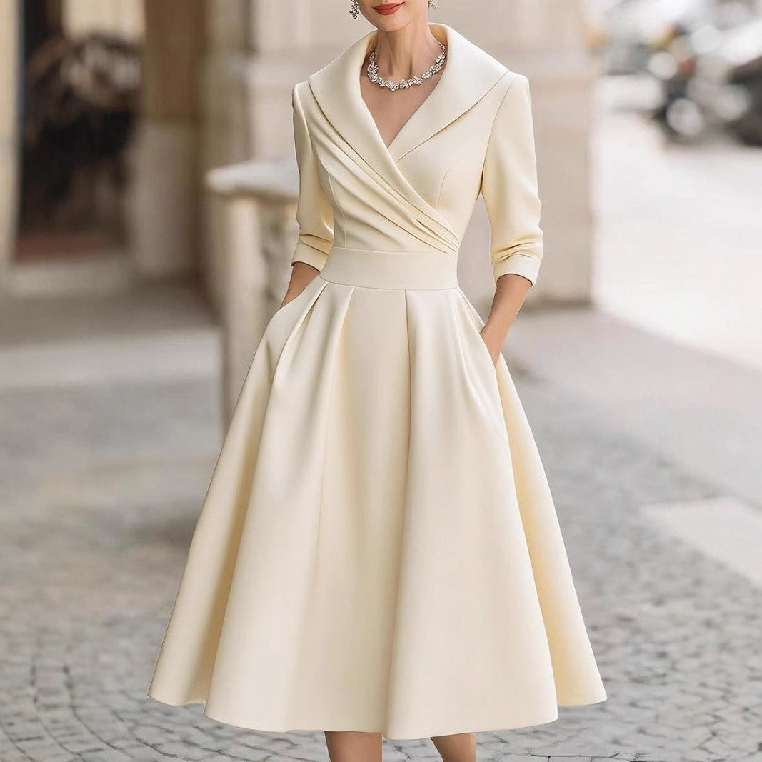 Kvinder elegant omslag kjole med peplum og praktiske lommer Stilla