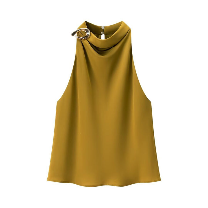 Dame silke bluse med asymmetrisk krave og dekorativ ring Skovae