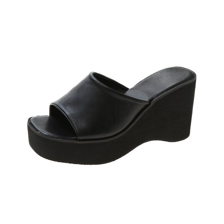 Dame Wedge-sandaler med elegant snit og komfortabel platform Stilla