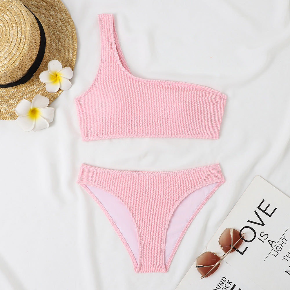 Dame triangel bikini med asymmetrisk snit og spændende design Skovae