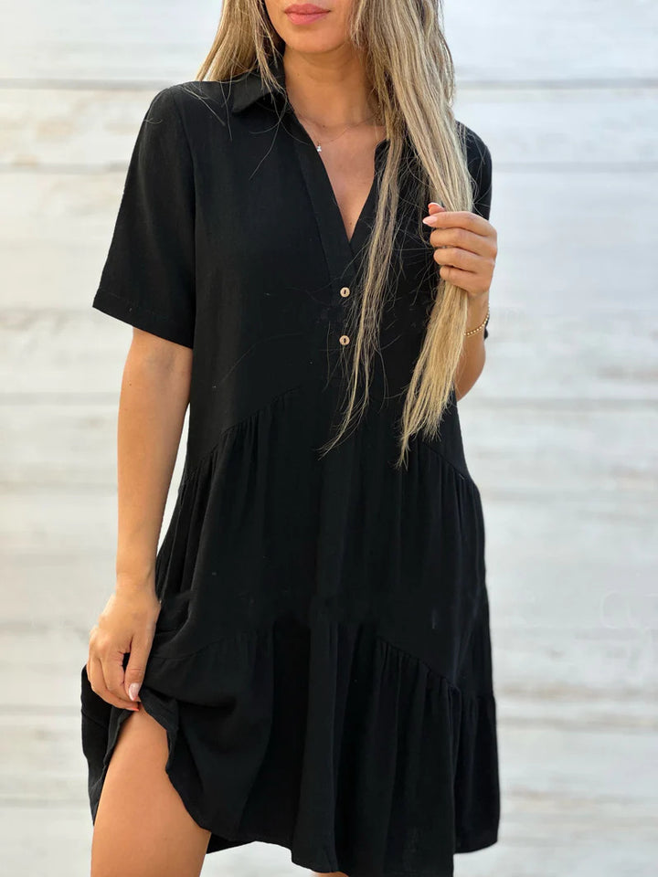 Dame fritidskjole med knap- og krave-design Stilla