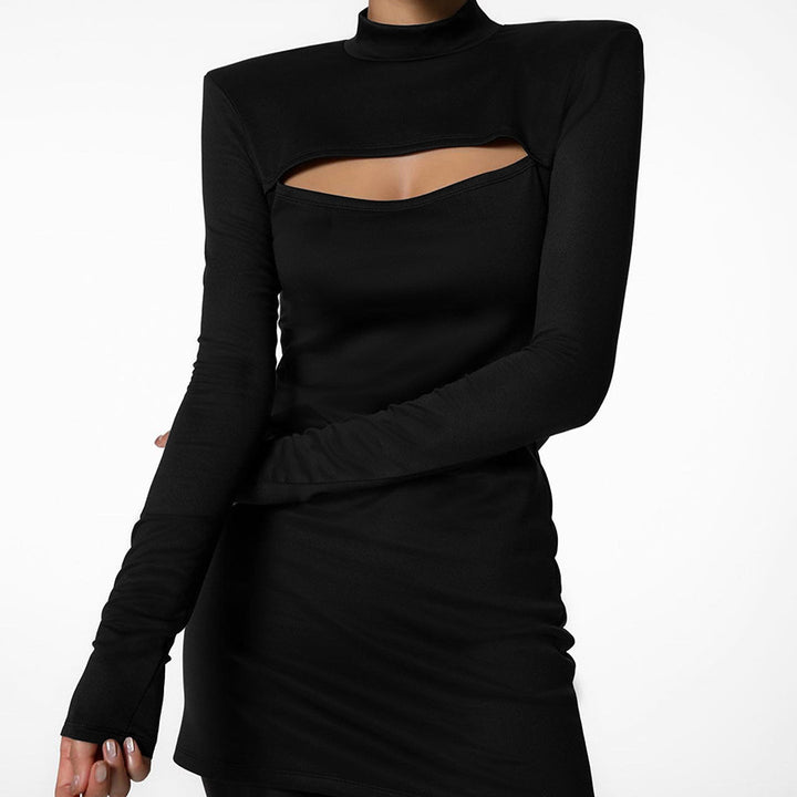 Dame figursyet longsleeve kjole med asymmetrisk cut-out Stilla