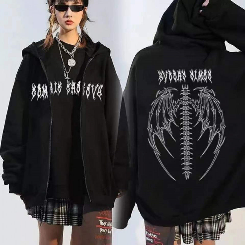 Kvindernes hoodiejakke med markant gotisk design og komfortabel pasform Skovae
