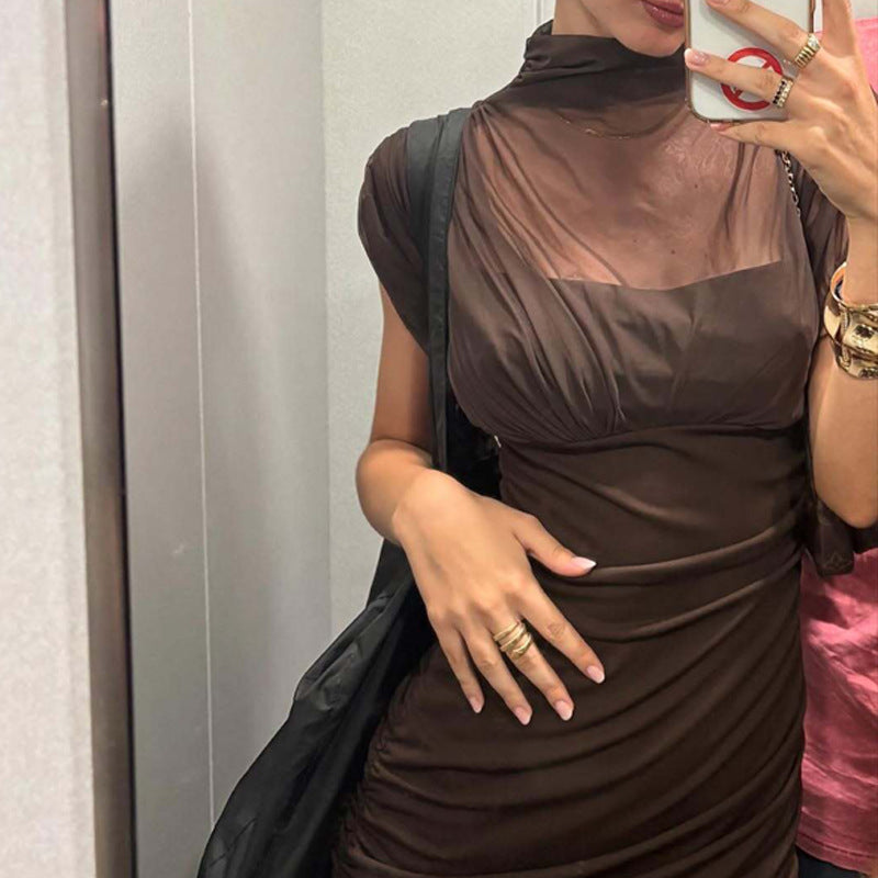 Dame Maxi-kjole med gennemsigtige puffede ærmer og elegant rynkeeffekt Skovae
