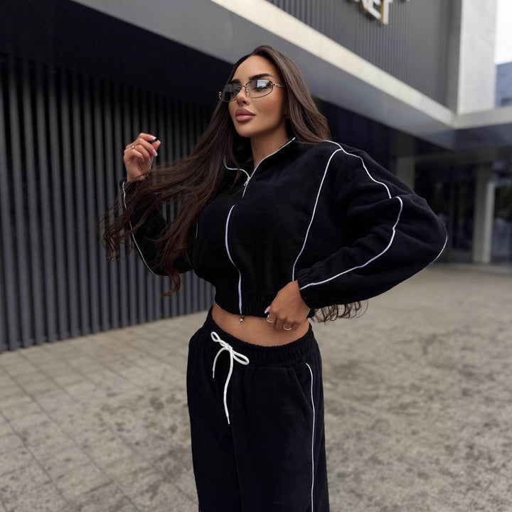 Kvinders afslappede cropped hoodie og brede joggebukser sæt Skovae