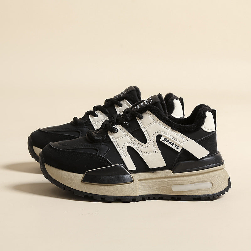 Dame Chunky Sneakers med dämpende sål og innovativt design Stilla