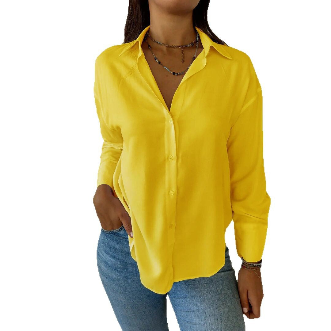Dame moderne bluse med skinnende stof Stilla