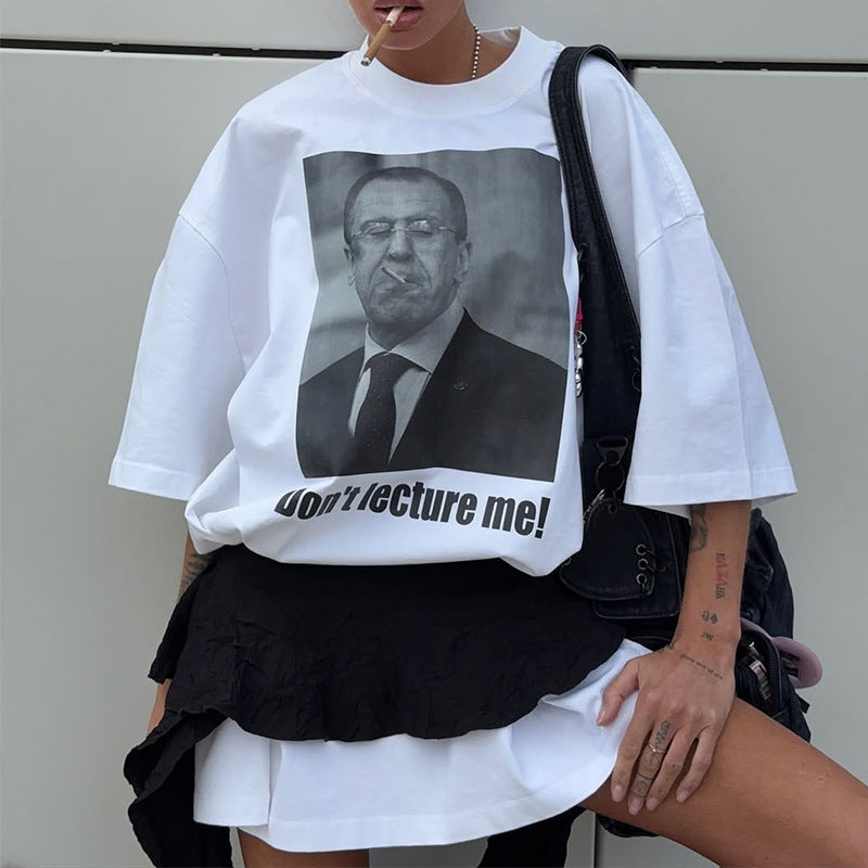Dame Oversized T-shirt med provokerende grafiktryk og afslappet snit Stilla