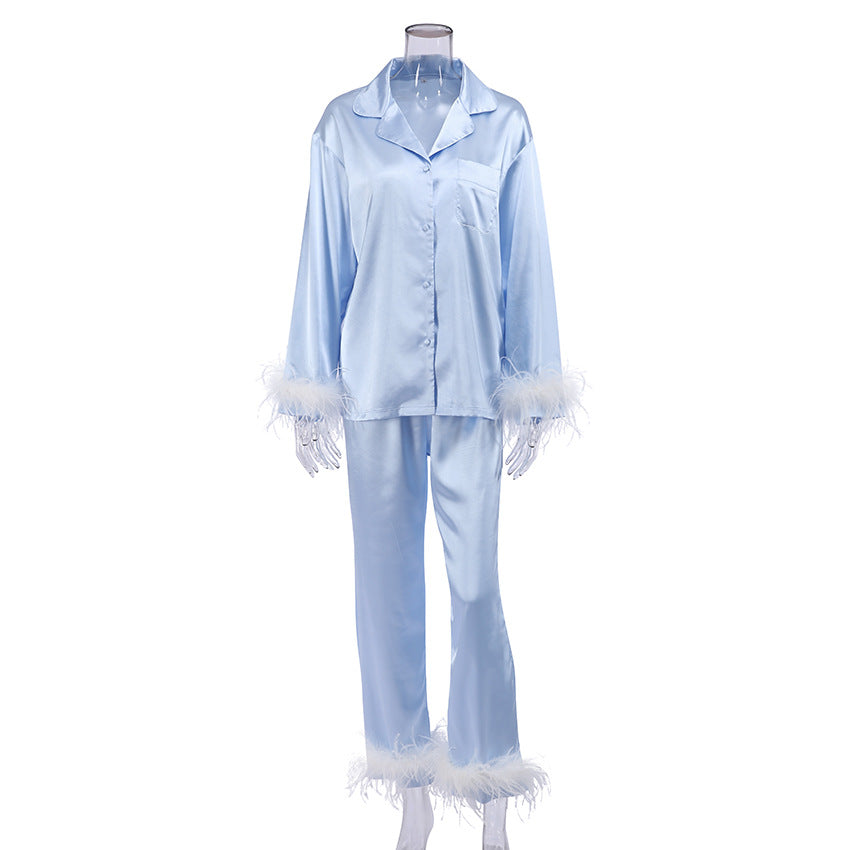 Dame luksus satin natdragt med elegante fjer Stilla