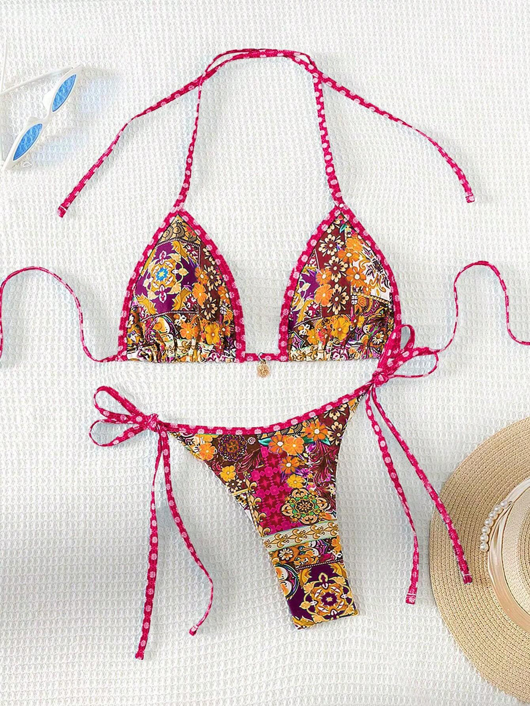 Dame triangel-bikini med farverigt blomster mønster mix og justerbare stropper Skovae