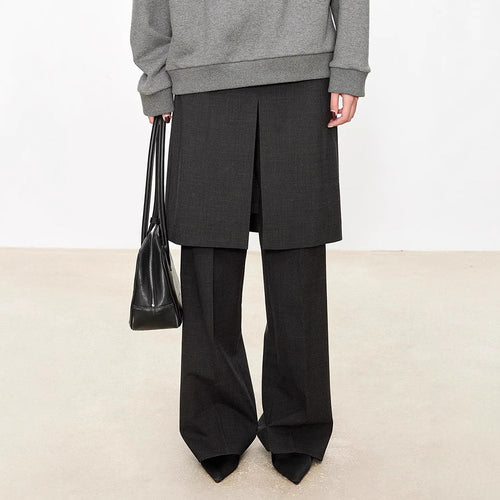 Dame Mode Culotte lavet af høj kvalitet stof med elegant plissé Stilla