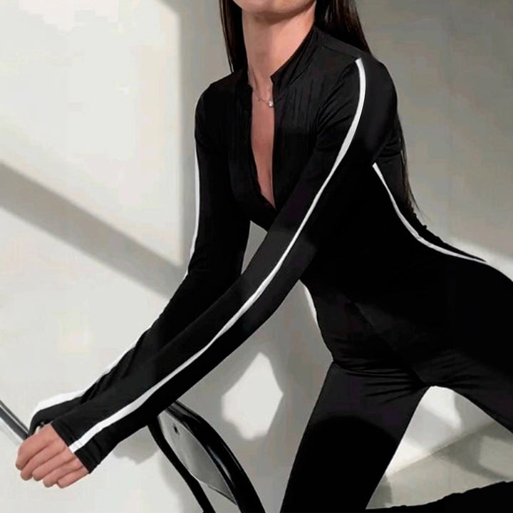 Dame Langærmet Jumpsuit med høj krave og sømløst design Skovae