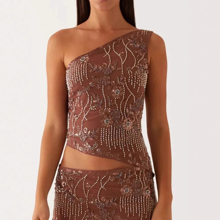 Kvinders asymmetrisk top med blomstret rhinestones design Skovae