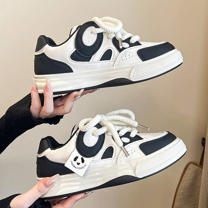 Dame Sneakers i vintage-stil med slidstærkt overmateriale og unikt snøresystem Stilla