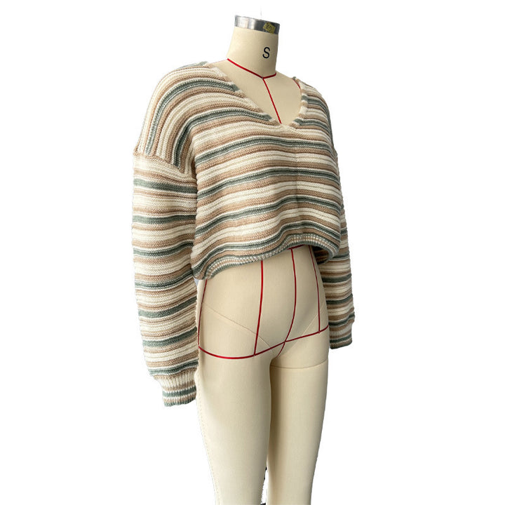 Damer afslappet strikpullover med bred V-halsudskæring og moderne stripes design Stilla