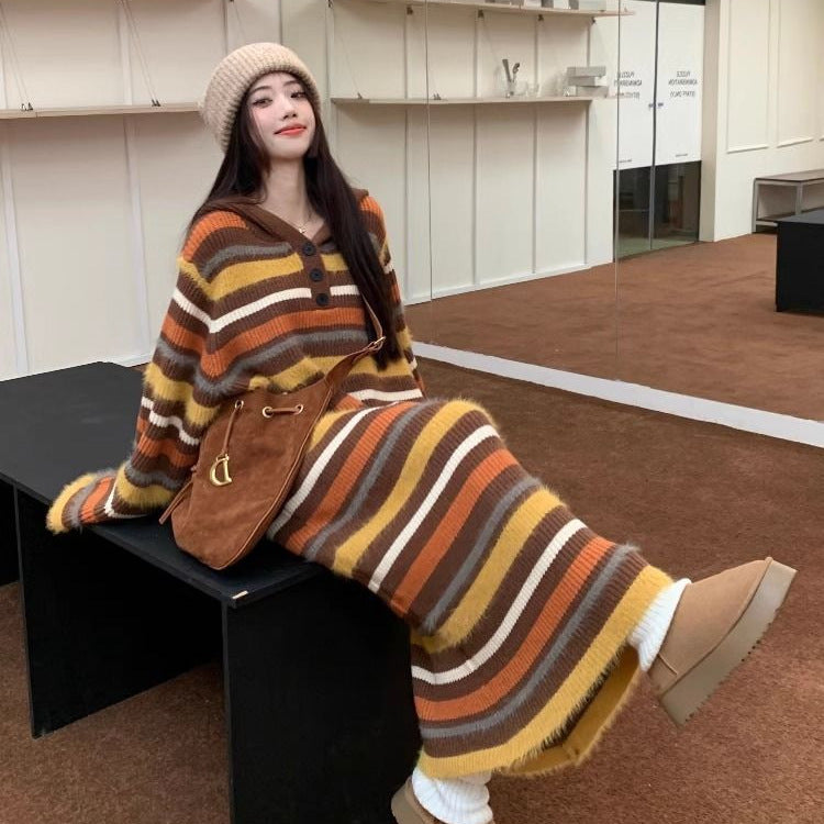Kvindernes fashionable cardigan med store knapper og hætte