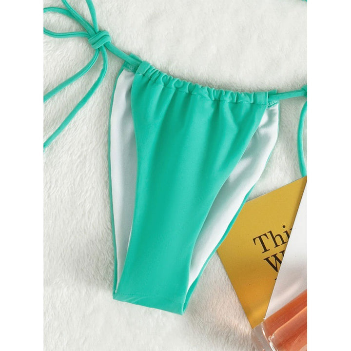 Dame Triangel-Bikini-Sæt med justerbare bånd og feminine accenter Skovae